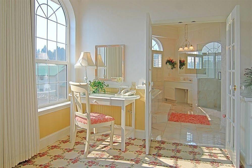 Hotel Nobo Cascade, Tapestry Collection By Hilton Dış mekan fotoğraf